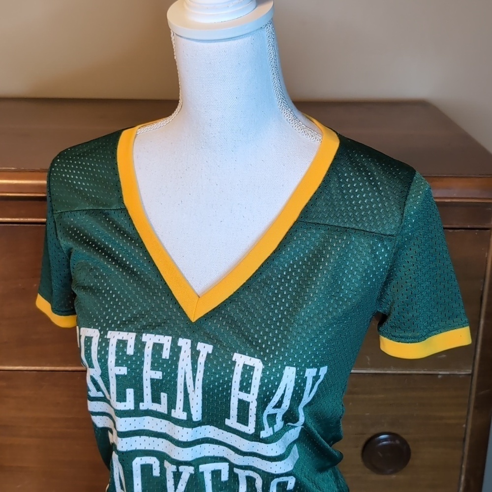 VS PINK GREEN BAY Packers Boxy JERSEY Shirt - Picture 3 of 12